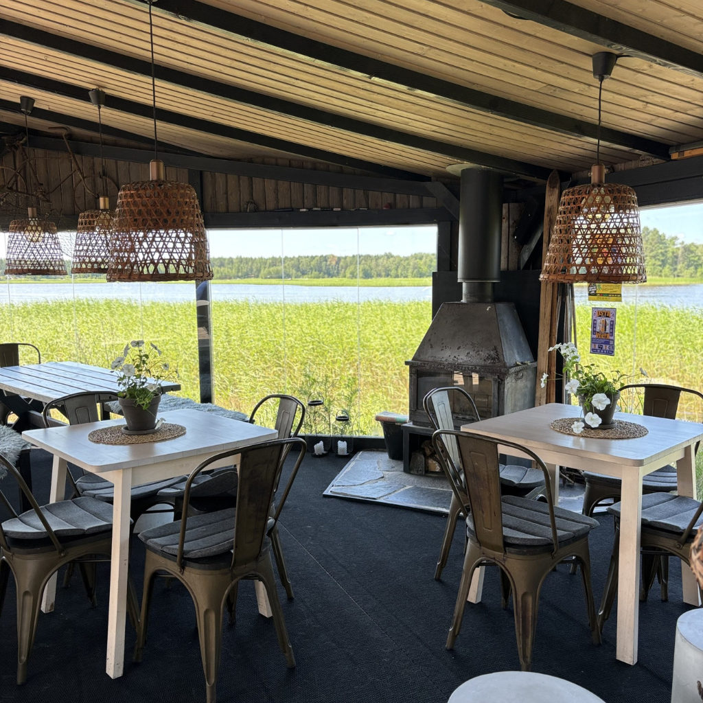 Kahvila Sagittan takkatupa Kahvila Sagittan takkatupa